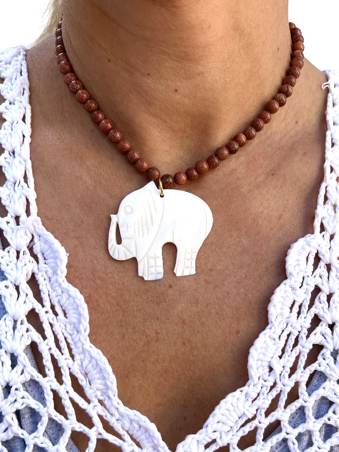 Collar Elefante Blanco